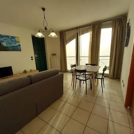 Ottoarchi Apartment